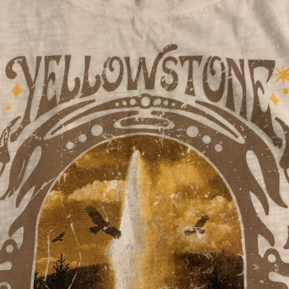 Social Culture Graphic T-Shirt Women's Crop Yellowstone National Park Wyoming XL - Picture 6 of 10